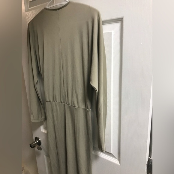 H&M Midi Wrap Dress in Tan, Size S - Picture 3 of 3